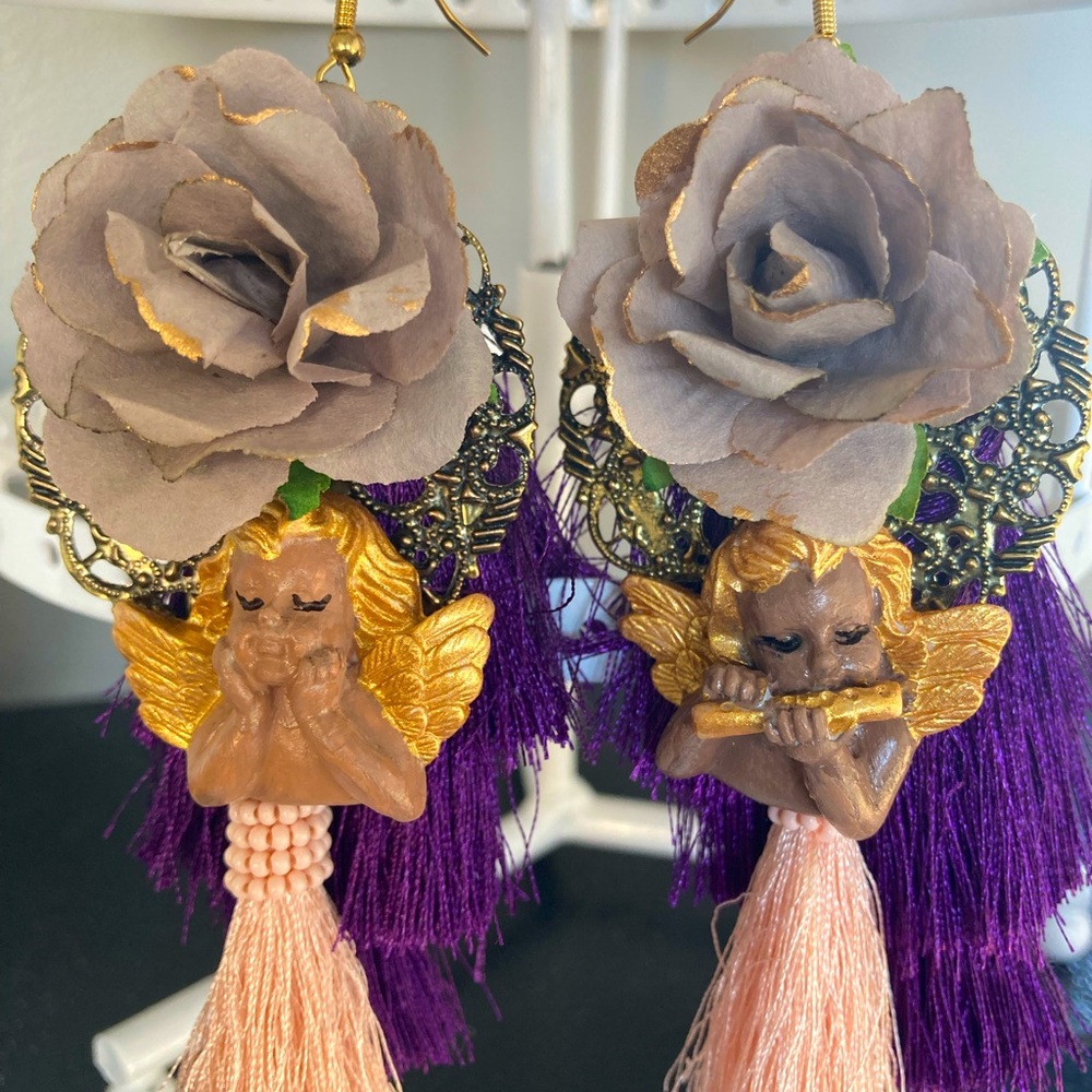 RETRO KITSCH VALENTINE ANGEL CHERUB CUPID STATEMENT EARRINGS
